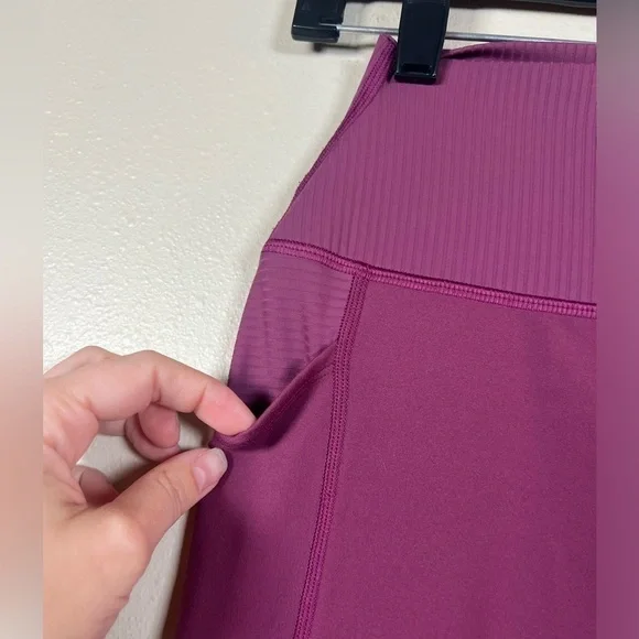 Spiritual Gangster Mindful Jogger Leggings in Wildberry Size Small